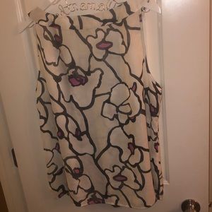 LOFT printed sleeveless blouse